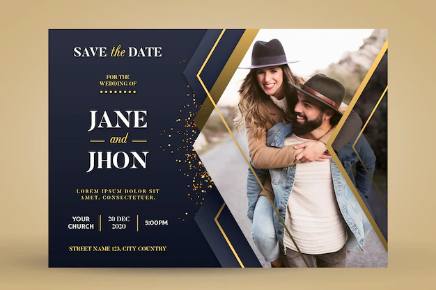 Free Vector | Engagement invitation template with photo