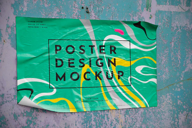 Free PSD | Horizontal poster mockup on wall