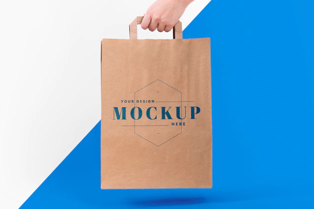 Free PSD | Paper bag concept with mock-up