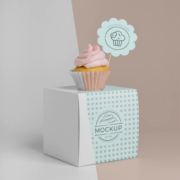 Free PSD | Delicious cupcake mockup