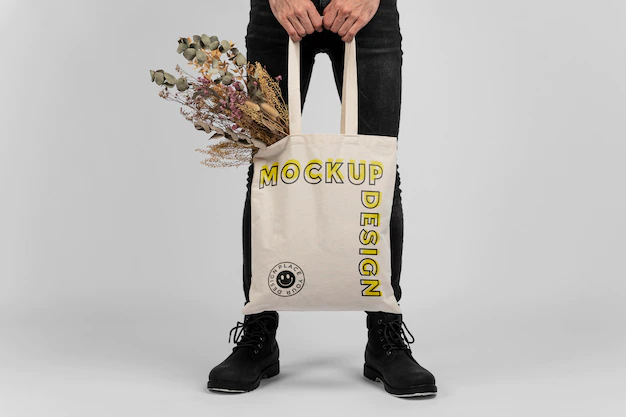 Free PSD | Minimalistic tote bag mockup