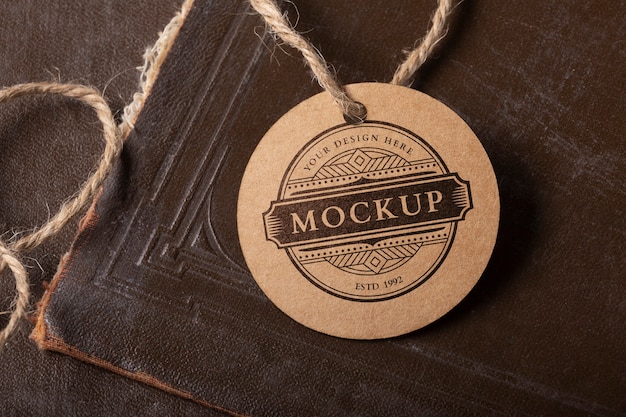 Free PSD | Vintage label design mockup