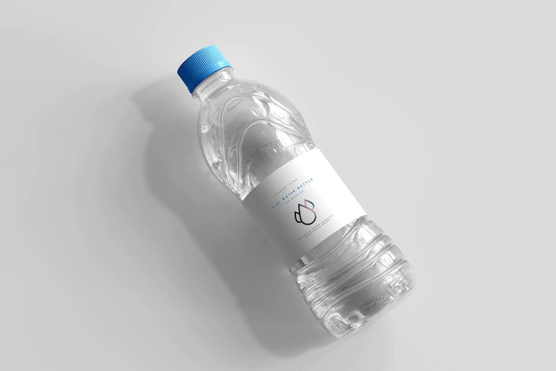 Free PSD | 1.0l fresh water bottle mockup