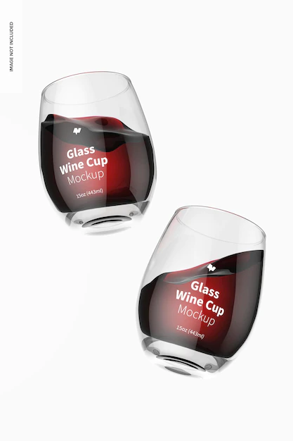 Free PSD | 15 oz glass wine cups mockup