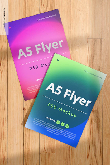 Free PSD | A5 flyers mockup, perspective