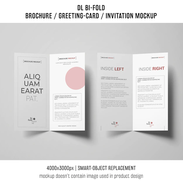 Free PSD | Bi-fold brochure or invitation mockup