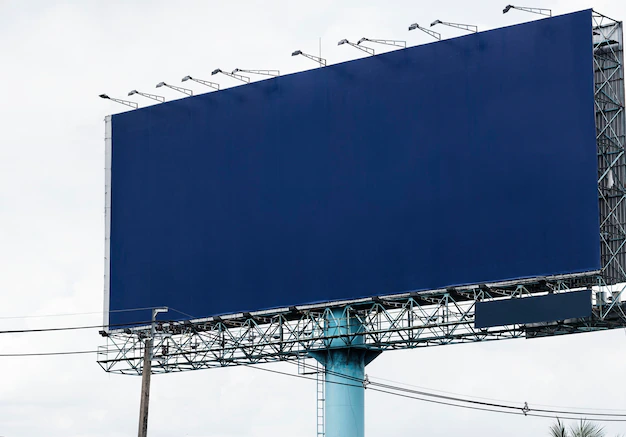 Free PSD | Blank billboard mockup