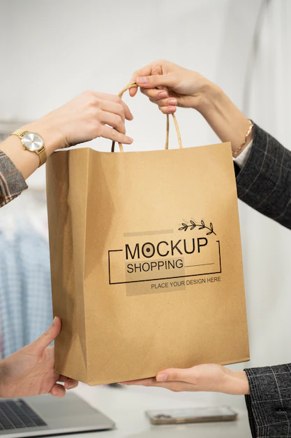 Free PSD | Close up on paper bag mockup