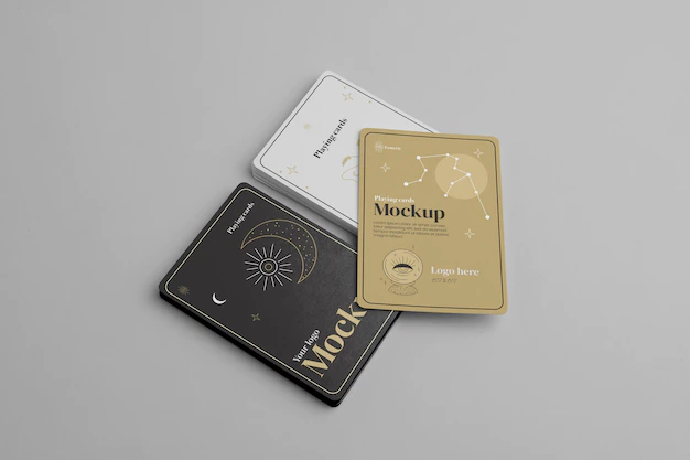 Free PSD | Close up on playing cards mockup