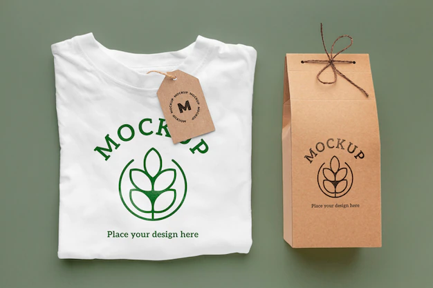Free PSD | Ecological t-shirt packaging mockup