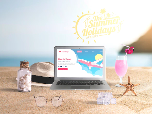 Free PSD | Editable laptop mockup with summer elements