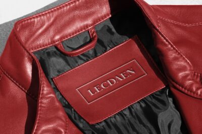 Free PSD | Logo mockup red leather jacket label