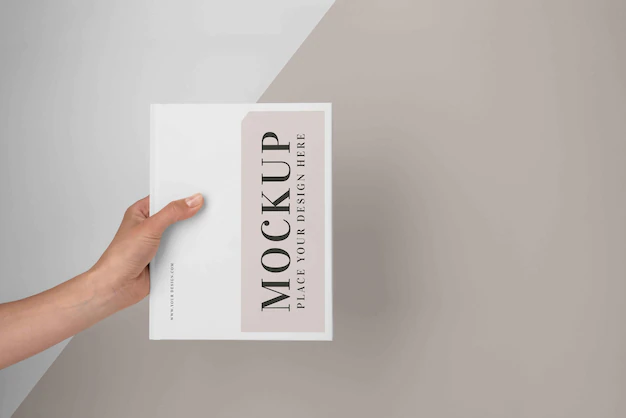 Free PSD | Minimal mock-up book assortment