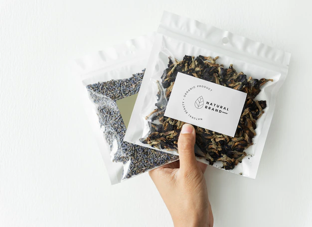 Free PSD | Organic tea branding and packaging mockup