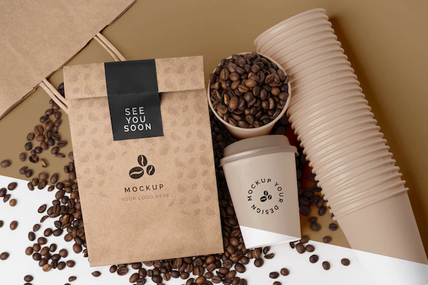 Free PSD | Plastic cup and paper bag for coffee