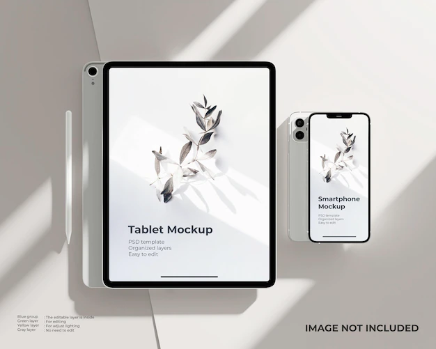 Free PSD | Tablet screen and smartphone screen with stylus pen mockup