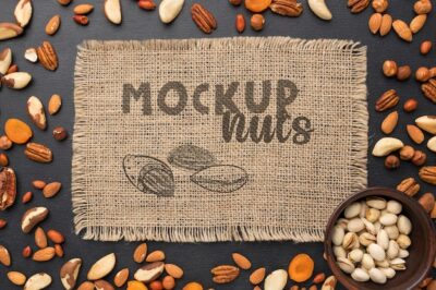 Free PSD | Top view of delicious nuts mock-up