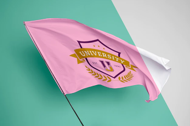 Free PSD | University flag concept mock-up