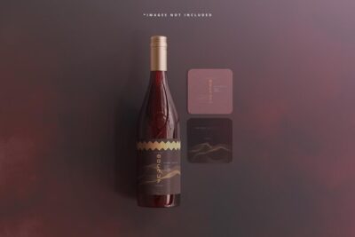 Free PSD | Wine bottle with business card mockup