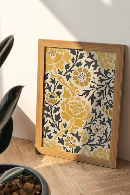 Free PSD | Wooden picture frame vintage ornament floral mockup