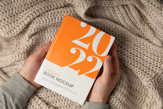 Free PSD | Book mockup with minimal design