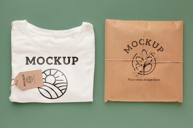Free PSD | Ecological t-shirt packaging mockup