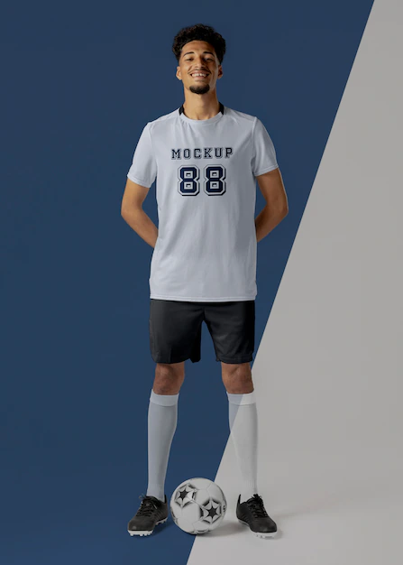 Free PSD | Male soccer player apparel mock-up