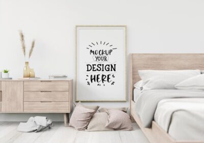 Free PSD | Poster frame mockup interior in a bedroom