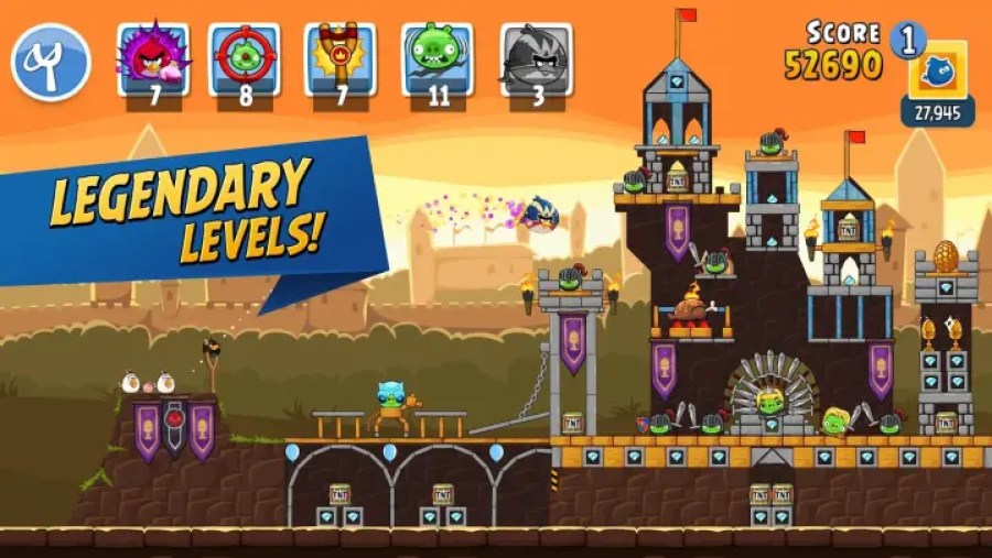 Download Angry Birds Friends crack apk