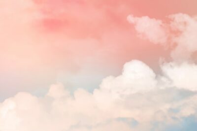 Free Photo | Pastel background of sky in feminine style